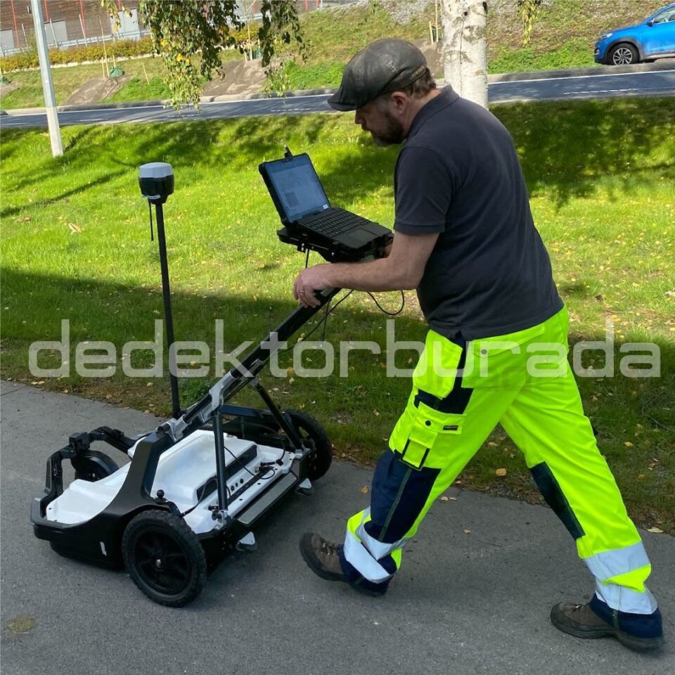 MIRA Compact 3D Yer Radarı (GPR)  - 500 MHz (60 cm swath coverage)