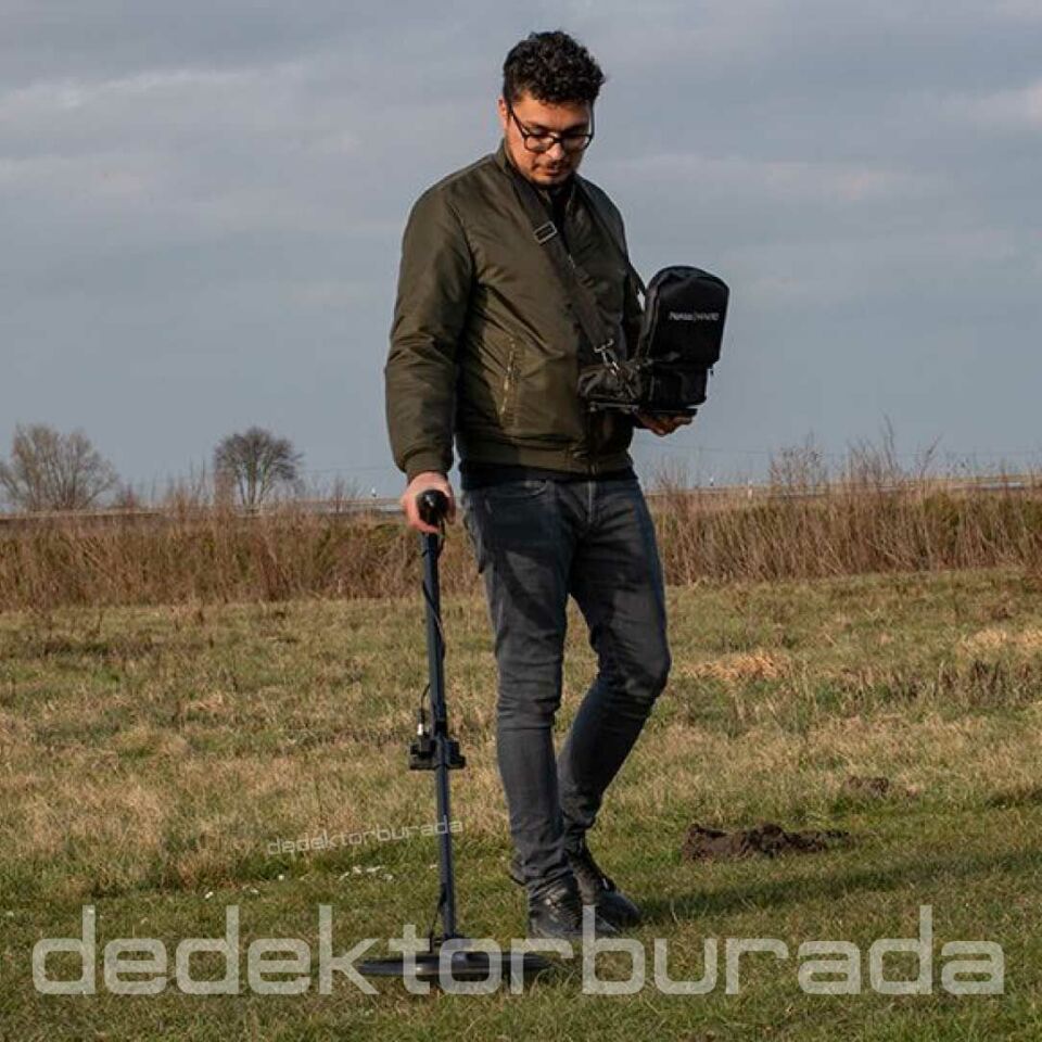 Invenio Define Dedektörü